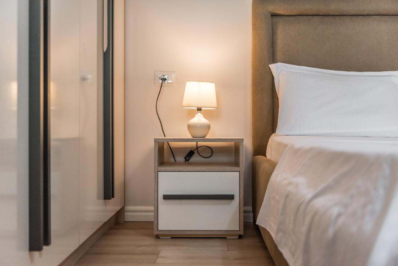 Dream Apartment - Fully Equipped Durrës Buitenkant foto