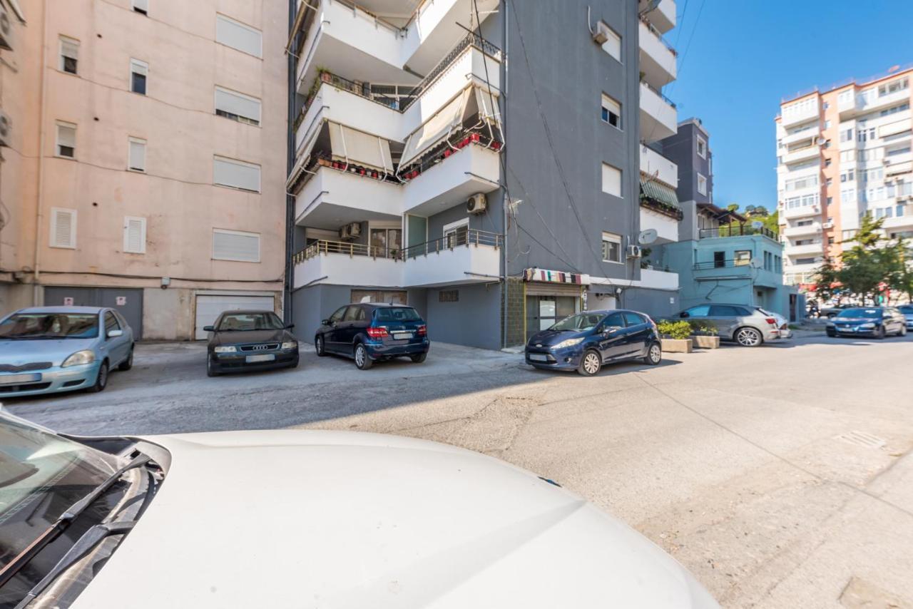 Dream Apartment - Fully Equipped Durrës Buitenkant foto